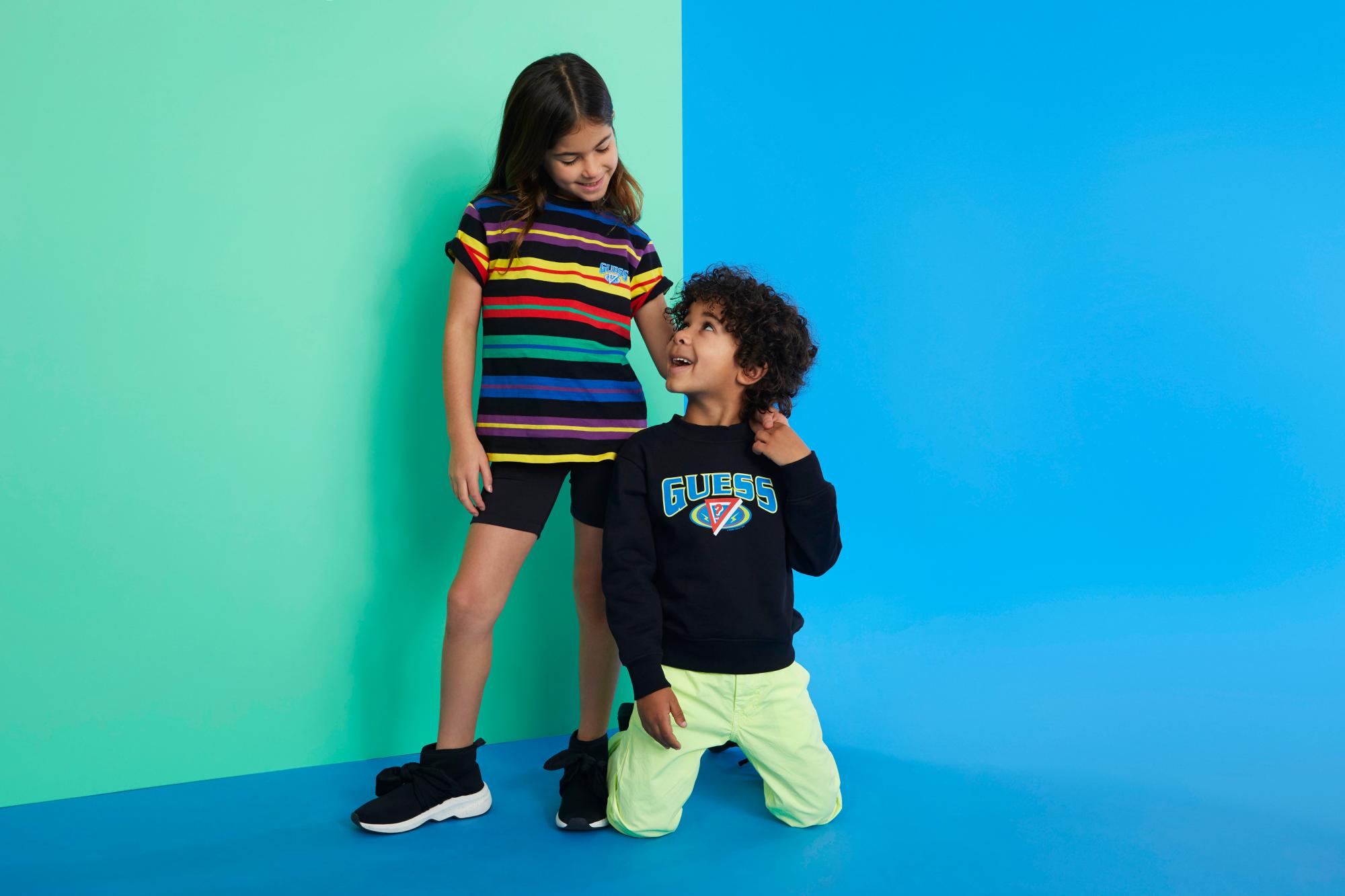 Guess anuncia que ampliará sus ofertas de edición limitada para niños en futuras cápsulas.