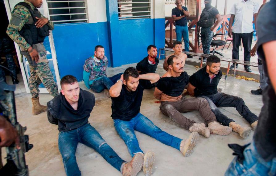 Un detenido dice que los asesinos de Moïse llegaron a Haití hace tres meses