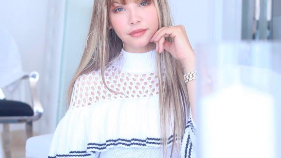 Apocalipsis, la presentadora de TV, somete un señor por agresión sexual a una menor