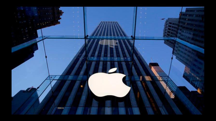 La UE abre dos investigaciones antimonopolio sobre Apple