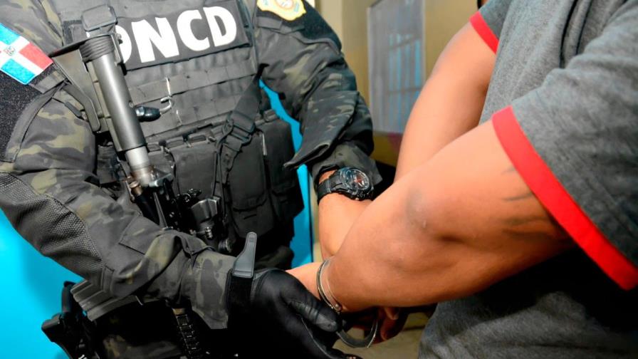 Detienen mayor retirado del Ejército con 10 libras de marihuana en Barahona