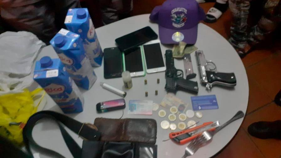 Apresan a cuatro delincuentes tras cometer asalto en barrio de Santiago