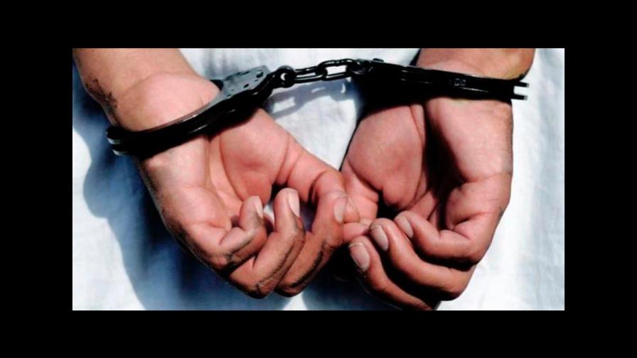 Apresan trabajadoras sexuales que “importunaban” hombres en Bávaro Apresan trabajadoras sexuales que “importunaban” hombres en Bávaro