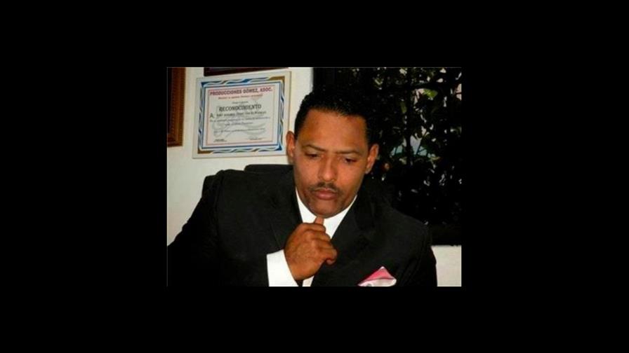 Allanan residencia del alcalde de La Romana donde supuestamente opera emisora ilegal Allanan residencia del alcalde de La Romana donde supuestamente opera emisora ilegal