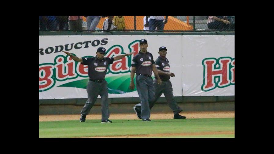Se podrán revisar los hit by pitch y hasta cuatro jugadas por choque en el round robin