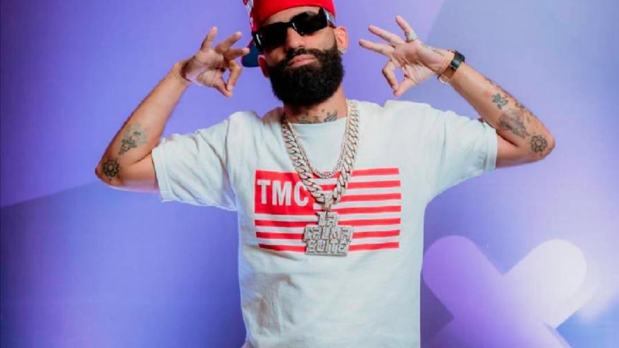 Arcángel lanza “Los Favoritos 2.5”, disco en el que colaboran 24 artistas