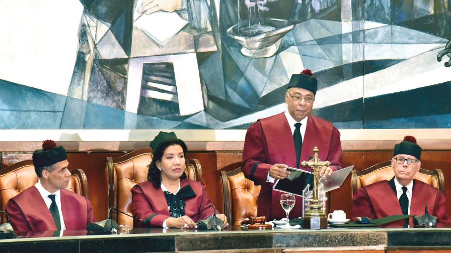 Jueces del Tribunal Constitucional no se acogieron a la convocatoria del Consejo Nacional de la Magistratura