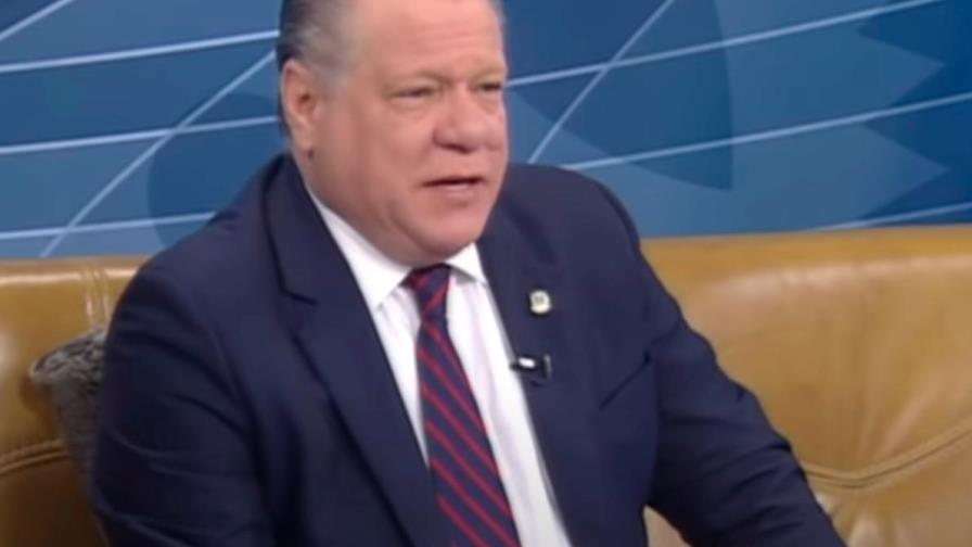 Exreformista Aristídes Fernández Zucco llama “comerciantes de la política” a diputados del PRSC Exreformista Aristídes Fernández Zucco llama “comerciantes de la política” a diputados del PRSC