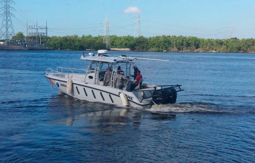 Armada sigue búsqueda de 11 jóvenes que salieron en yola hacia Puerto Rico  
