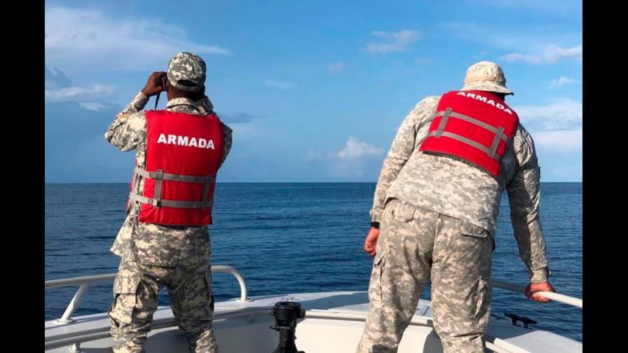 Rescatan a 19 personas tras zozobrar embarcación en La Altagracia Rescatan a 19 personas tras zozobrar embarcación en La Altagracia