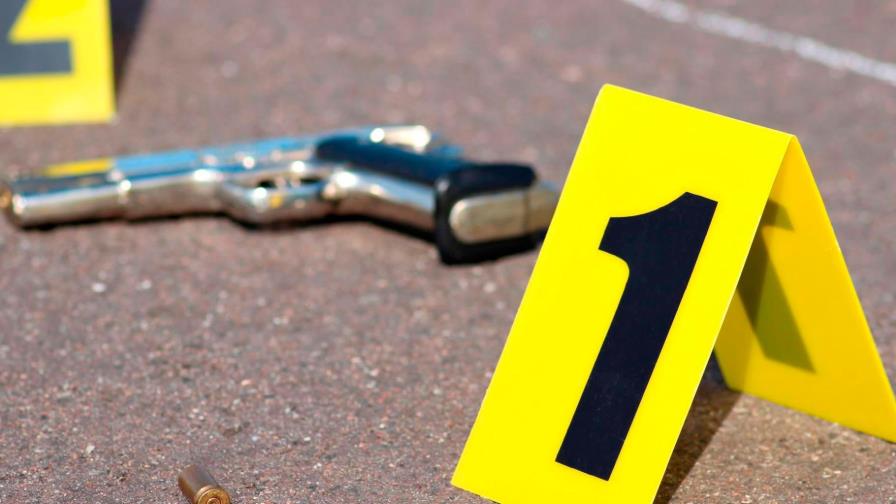 Desconocidos matan a un joven y hieren a su esposa en San Pedro de Macorís Desconocidos matan a un joven y hieren a su esposa en San Pedro de Macorís