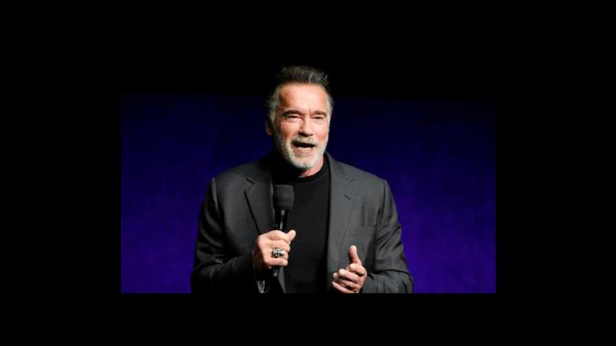 Arnold Schwarzenegger dice que Trump “quiere ser él” porque “está enamorado” Arnold Schwarzenegger dice que Trump “quiere ser él” porque “está enamorado”