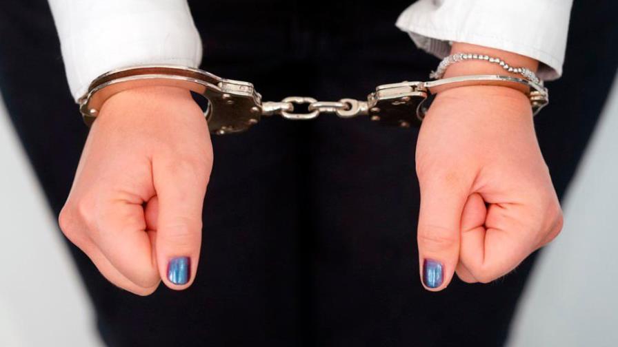 Apresan mujer que hirió con arma blanca a su concubino en Nagua