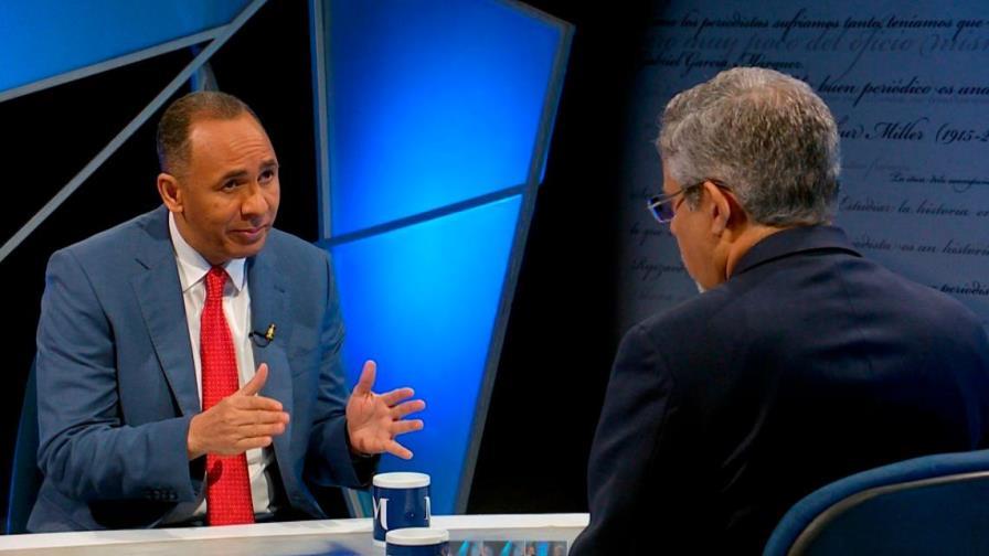 Director de Indotel  ha cerrado 38 emisoras ilegales, entre ellas de funcionarios y políticos