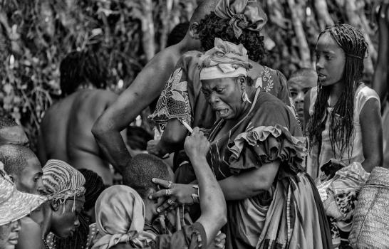 Dominicano presenta exposición fotográfica en China