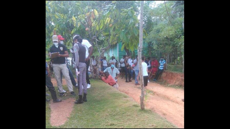 Hombre decapita a su madre en Monte Plata