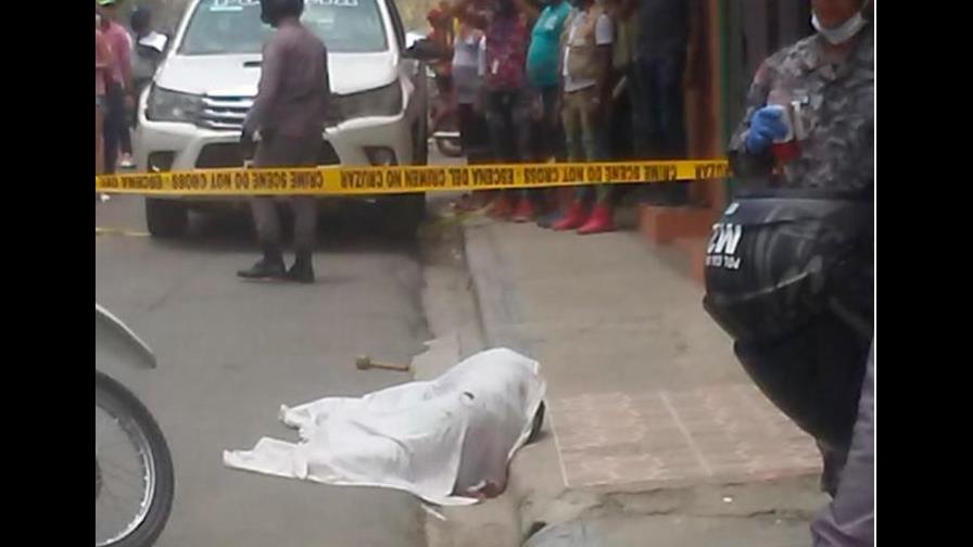 Se entrega joven acusado de matar dirigente del PRM en Santiago Oeste