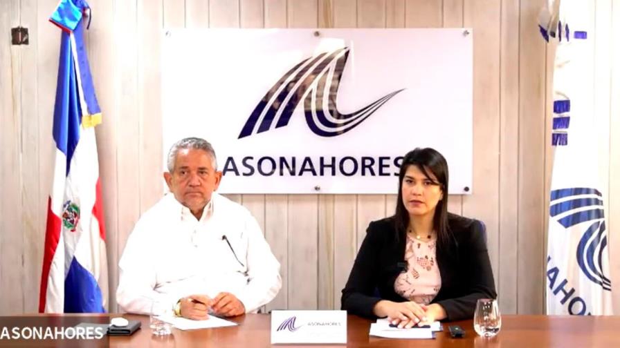 Menos del 1.5 % de los turistas que ha visitado el país ha dado positivo al COVID-19