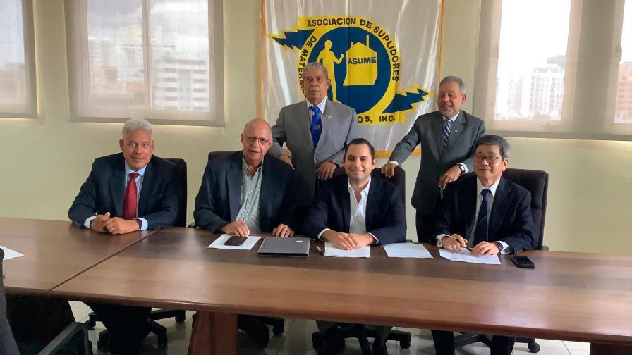 Empresarios piden a las autoridades cumplir reglamentos del Código Eléctrico Nacional 