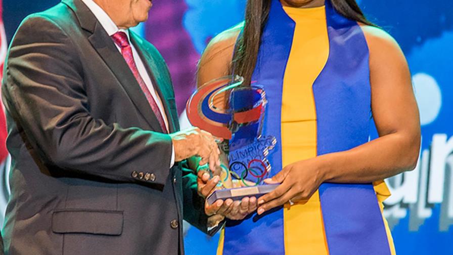 Santana, desfavorecida por un extraño protocolo Santana, desfavorecida por un extraño protocolo