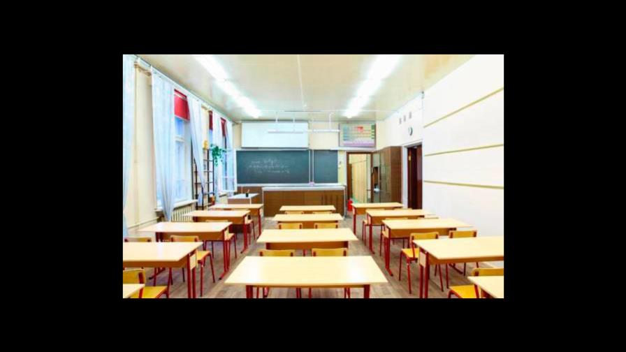 Padres insisten en que la clases deben ser presenciales; convocan a protesta este domingo Padres insisten en que la clases deben ser presenciales; convocan a protesta este domingo
