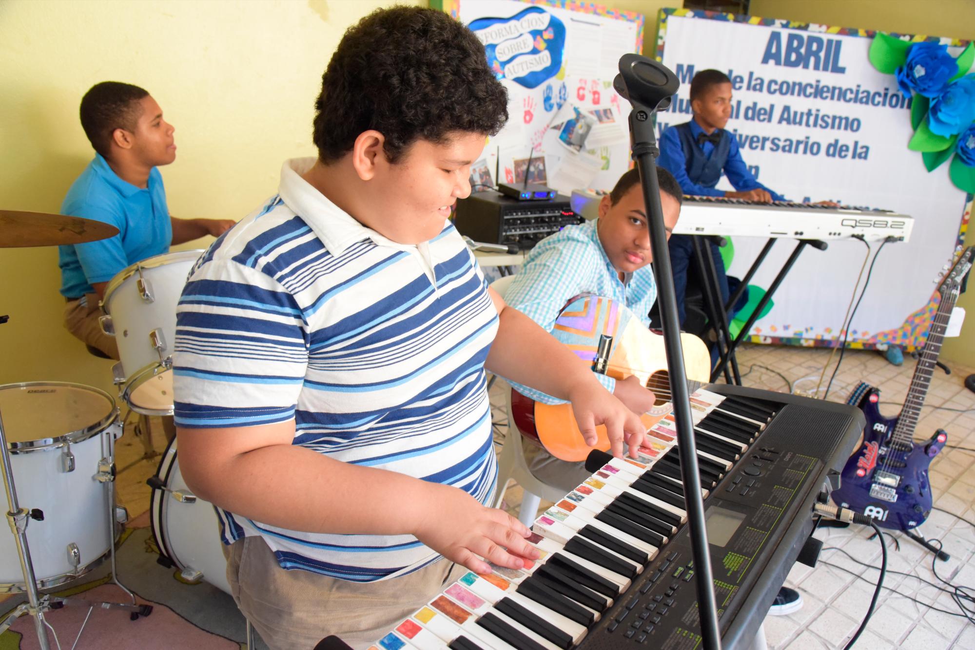 La Banda Azul de la Fundación, integrada por jóvenes con autismo(José Justo Féliz)