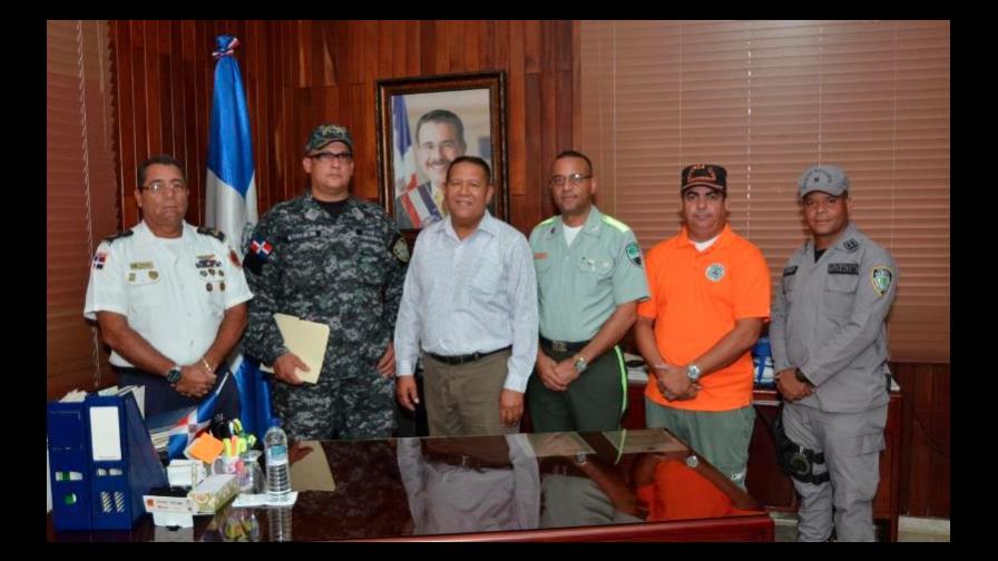 Autoridades de La Altagracia se mantienen en sesión permanente por efectos de Dorian Autoridades de La Altagracia se mantienen en sesión permanente por efectos de Dorian