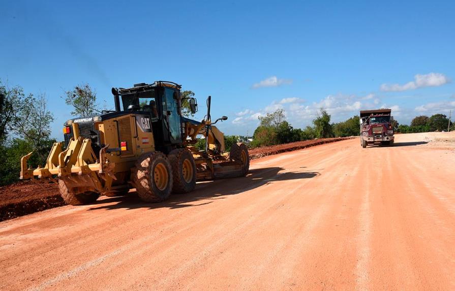 Obras Públicas avanza trabajos de construcción y ampliación de la avenida Ecológica