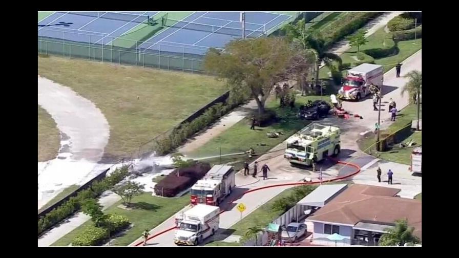 Se desploma avioneta en Florida; tres muertos