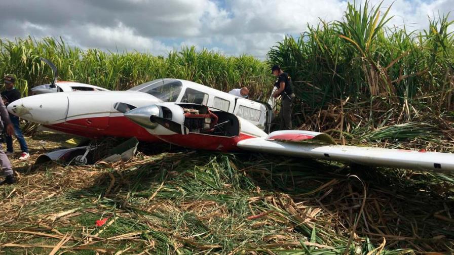 Avión Súper Tucano obligó a aterrizar a avioneta hallada abandonada