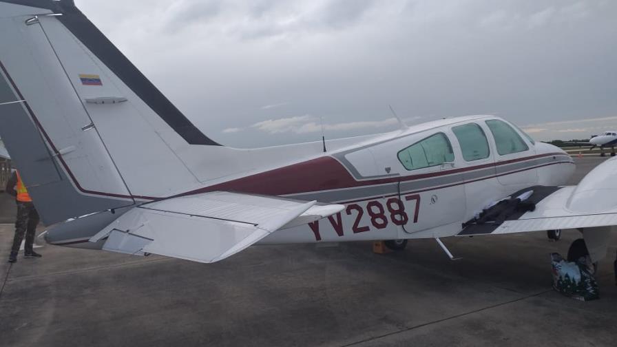 Aumenta número de detenidos por decomiso de 1.3 millones de dólares en avioneta 