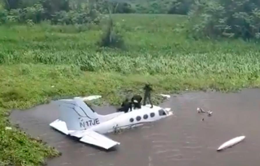 Diez detenidos por avioneta que despegó de República Dominicana en vuelo “furtivo” a Venezuela 