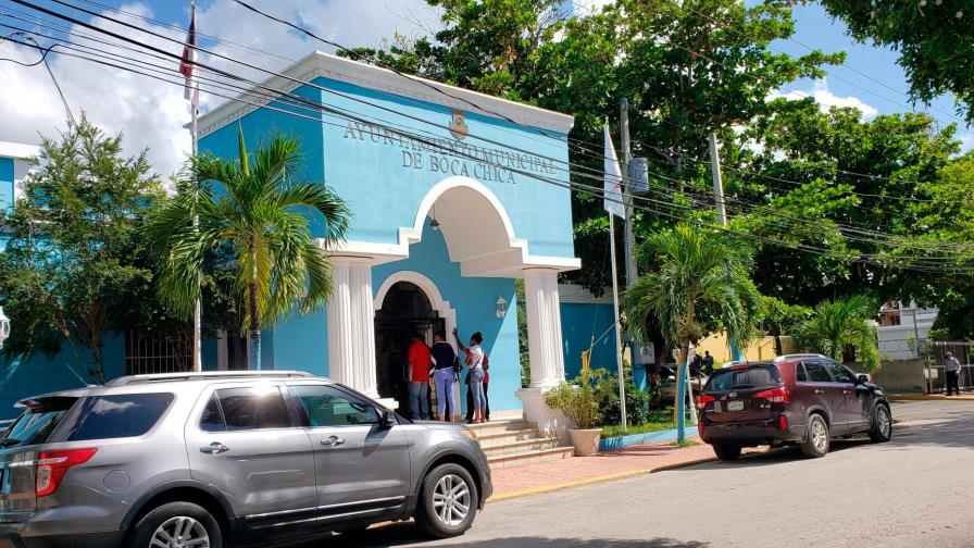 Ayuntamiento y Escuelas Vocacionales impartirán cursos técnicos en Boca Chica