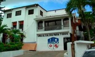 Regidores protestan por suspensión de sesión en Santo Domingo Oeste