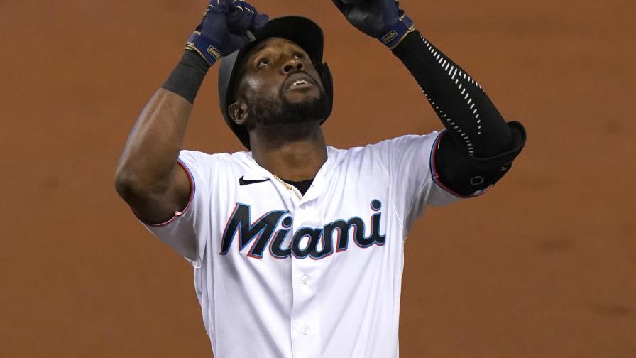 Starling Marte comanda con jonrón el triunfo de los sorprendentes Marlins