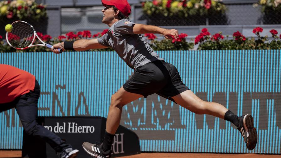 Thiem vence a Isner y espera rival para semis en Madrid