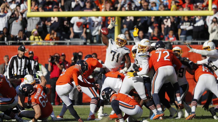 Rivers y Chargers derrotan a Bears; Piñeiro falla Rivers y Chargers derrotan a Bears; Piñeiro falla