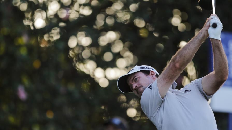 Canadiense Taylor se hace del liderato del PGA Hawái, chileno Niemann cae al séptimo