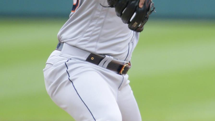 Jonrones de Álvarez y Correa impulsan a Astros sobre Tigres Jonrones de Álvarez y Correa impulsan a Astros sobre Tigres
