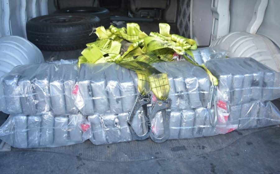 DNCD ocupa más de 55 kilos de cocaína escondidos debajo de barco en puerto de Haina