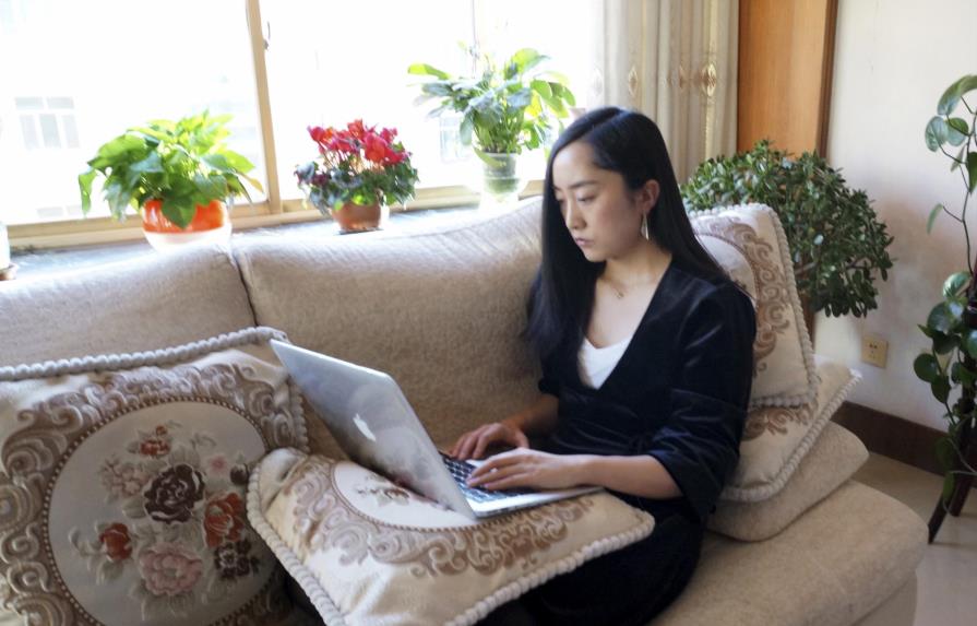 China: cuarentenas obligan a millones a trabajar desde casa