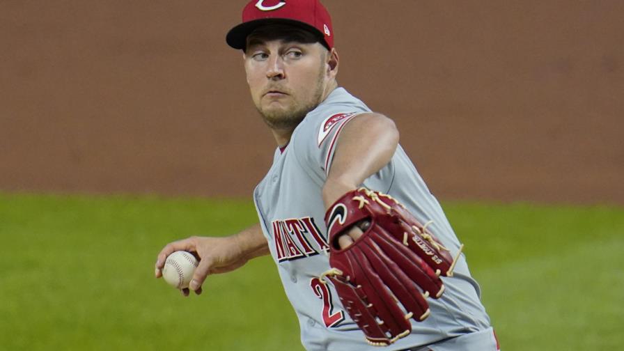 Trevor Bauer rechaza oferta de Rojos de 18 millones de dólares Trevor Bauer rechaza oferta de Rojos de 18 millones de dólares