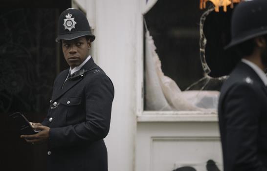 John Boyega no va a aceptar el dinero y callar