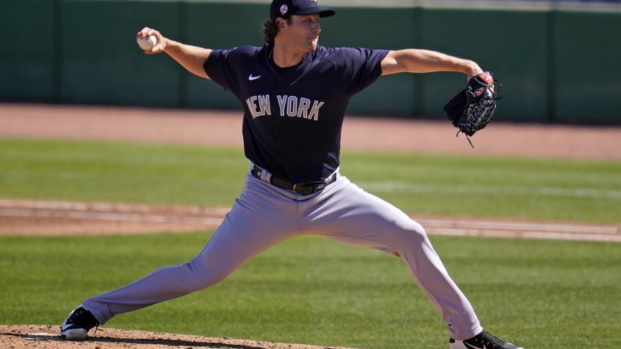 Cole y su padre desean regreso de afición al Yankee Stadium