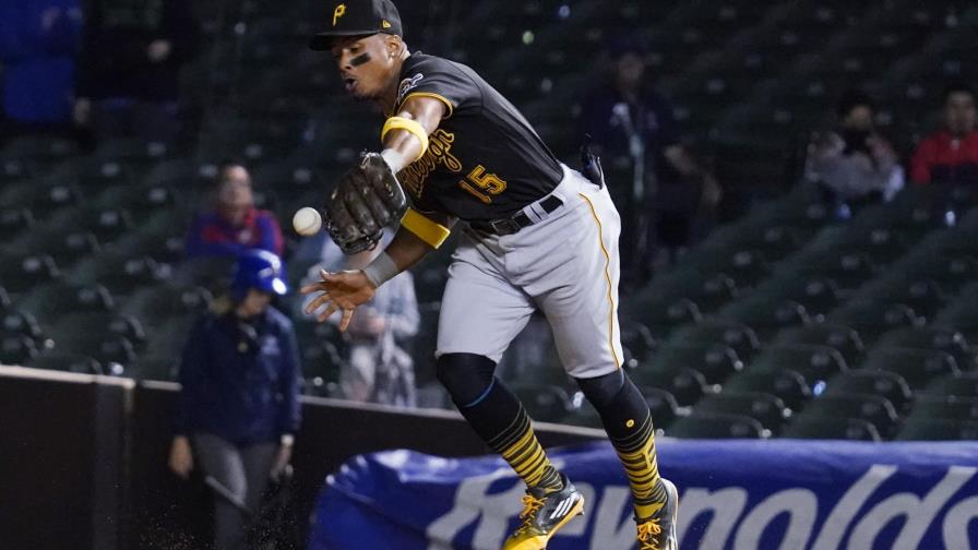 Cachorros superan a Piratas, con error de Difo en la 11ma Cachorros superan a Piratas, con error de Difo en la 11ma