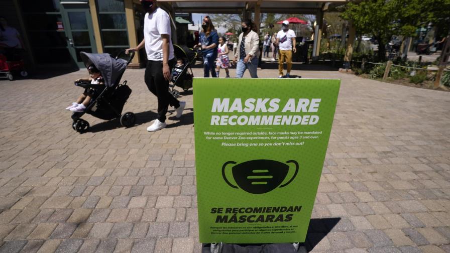 CVS sortea premios entre clientes que se vacunen de COVID