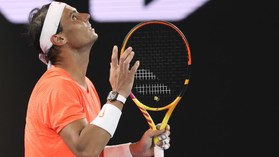 Cada uno tiene lo que se merece, se resigna Nadal