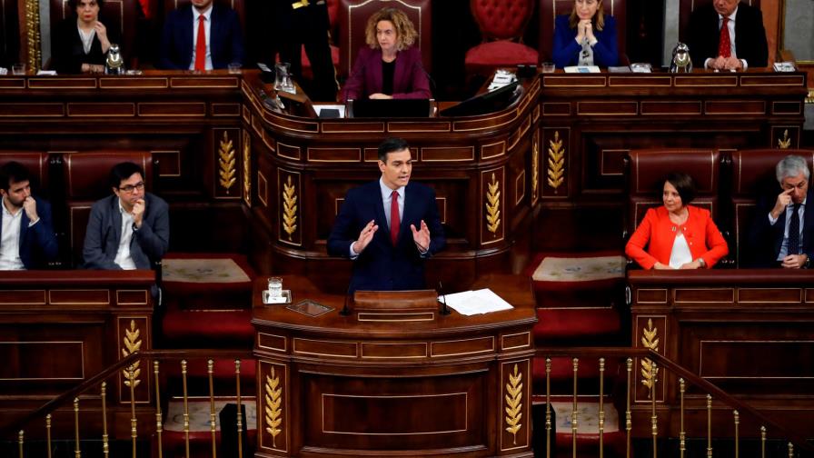 Sánchez pide el voto al Congreso para romper con el bloqueo político
