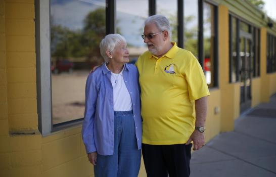 Suburbios pueden darle Casa Blanca y Senado a demócratas