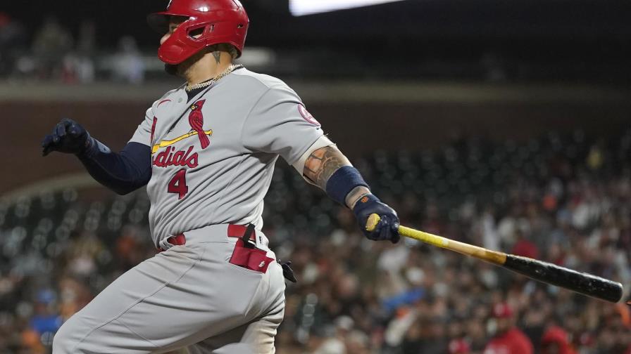 Wainwright encadena 4 victorias, Cardenales ganan a Gigantes